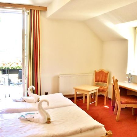 Hotel Alttolkewitzer Hof เดรสเดน ภายนอก รูปภาพ