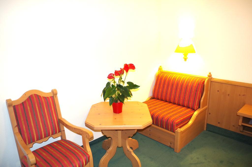 Hotel Alttolkewitzer Hof เดรสเดน ภายนอก รูปภาพ