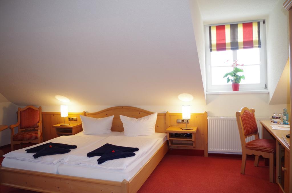 Hotel Alttolkewitzer Hof เดรสเดน ภายนอก รูปภาพ