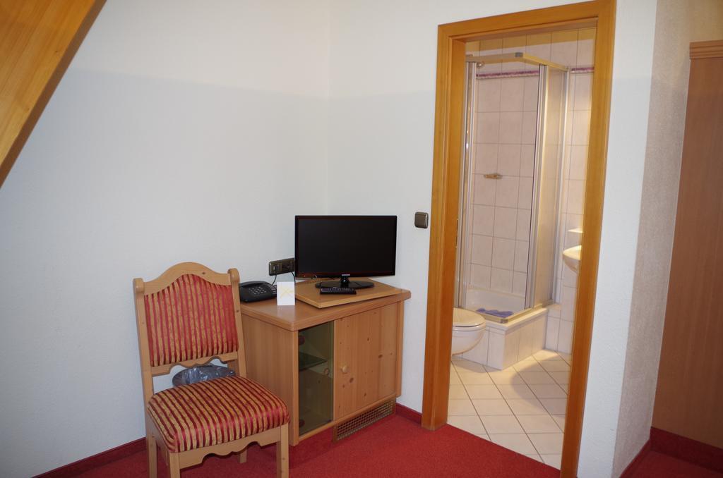 Hotel Alttolkewitzer Hof เดรสเดน ภายนอก รูปภาพ