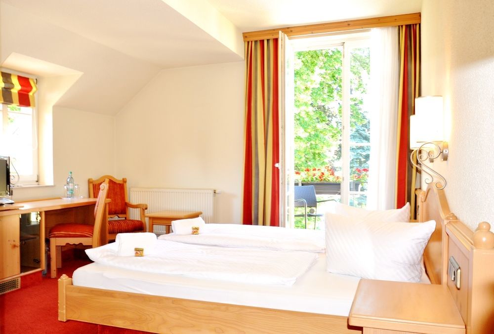 Hotel Alttolkewitzer Hof เดรสเดน ภายนอก รูปภาพ