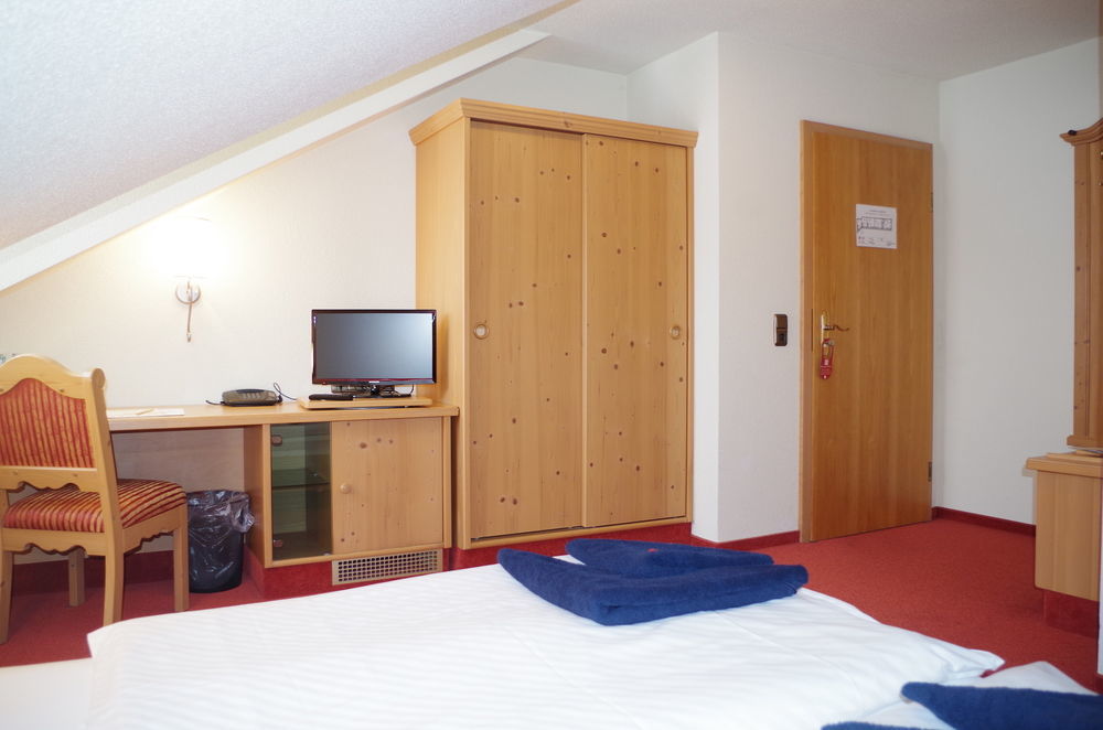 Hotel Alttolkewitzer Hof เดรสเดน ภายนอก รูปภาพ